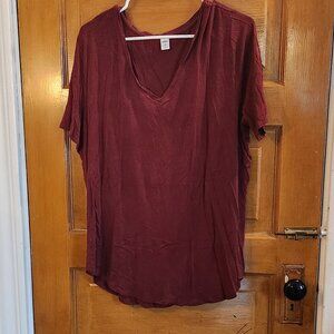 Old Navy T-shirt